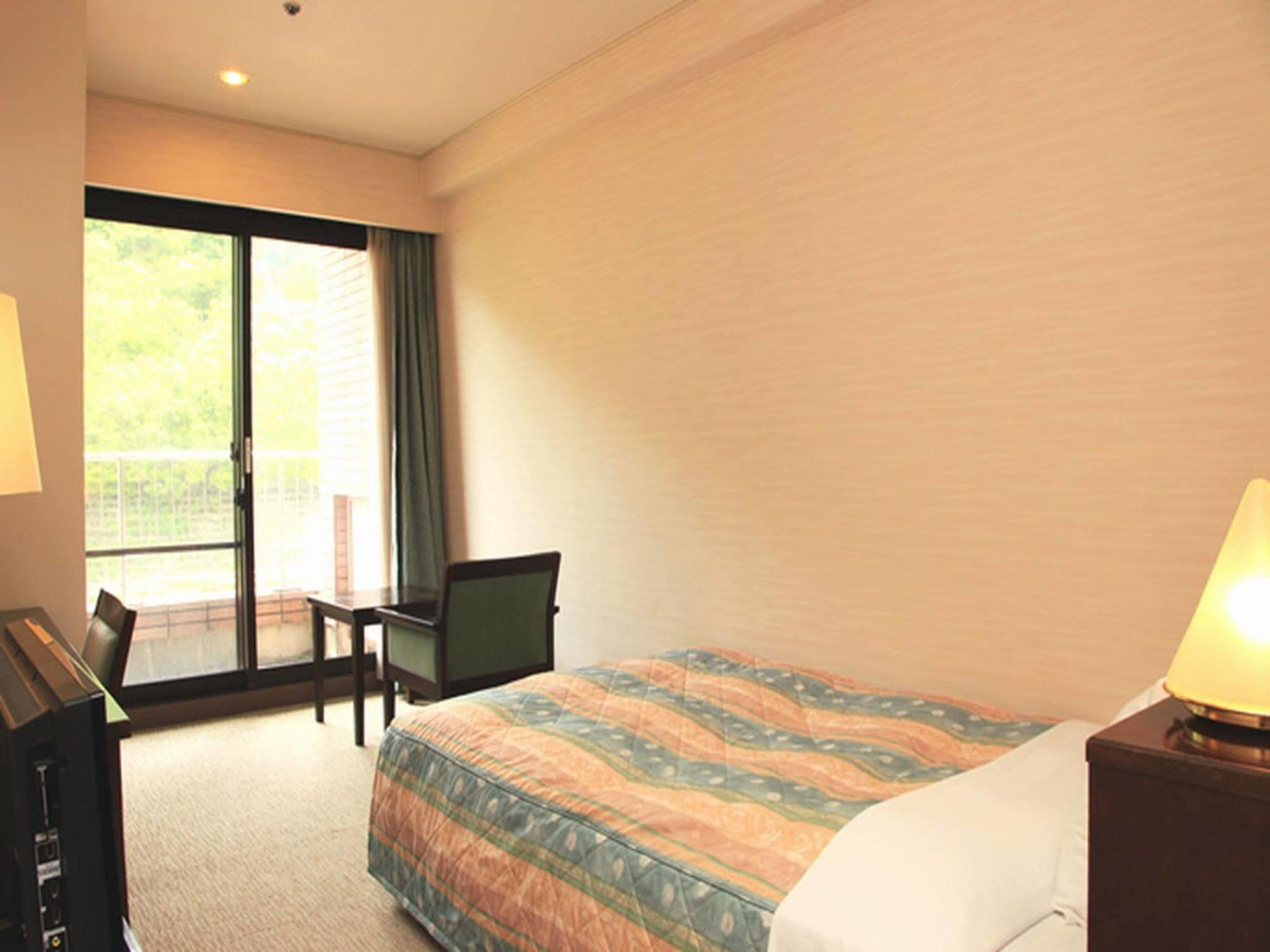 Takeo Century Hotel Bagian luar foto