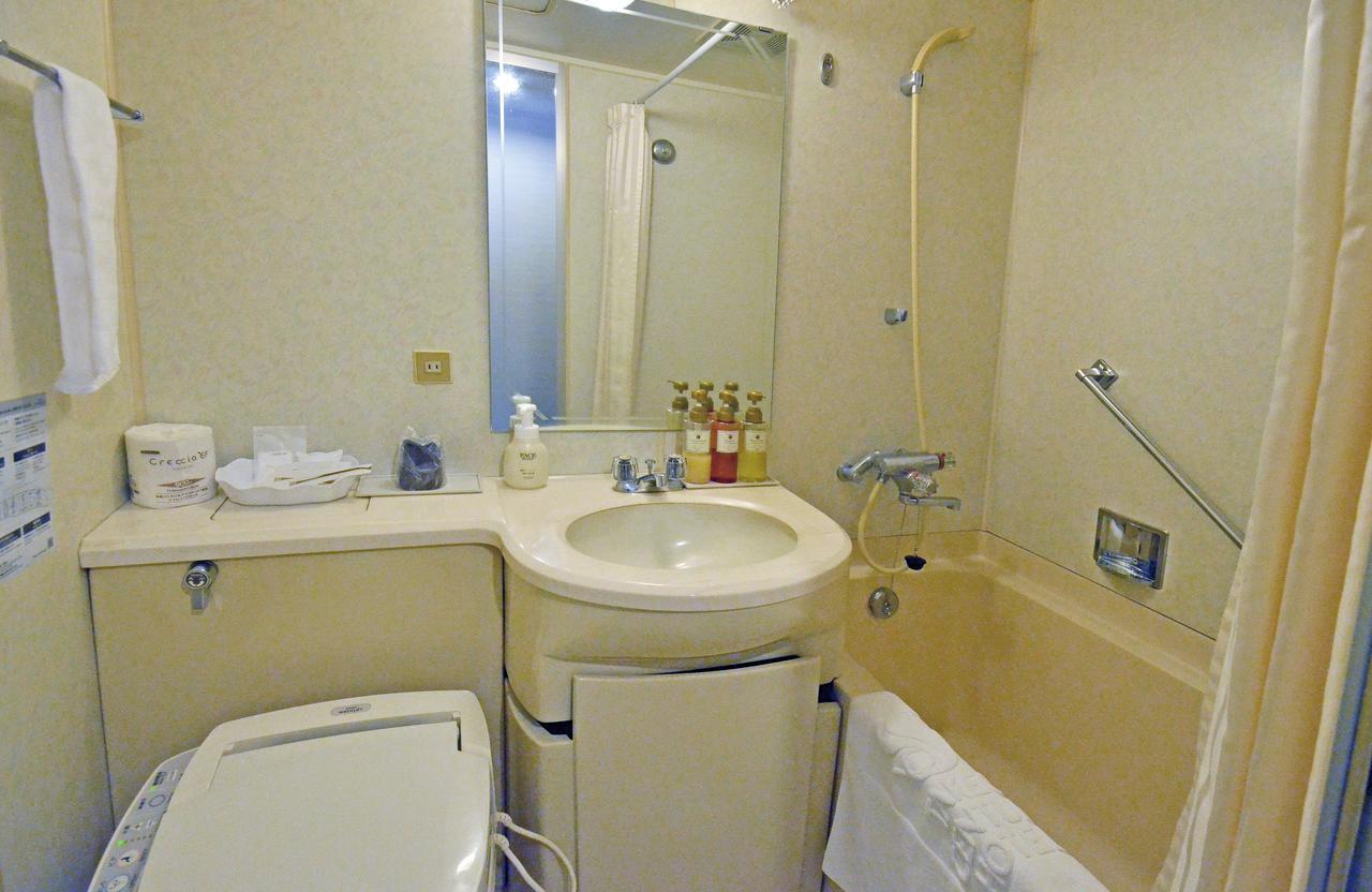 Takeo Century Hotel Bagian luar foto